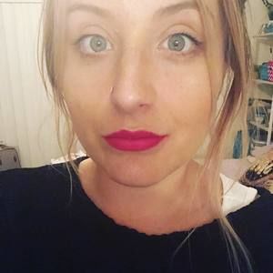 Meet your Posher, Raquel